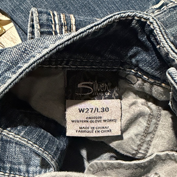 Silver Jeans - Picture 5 of 5